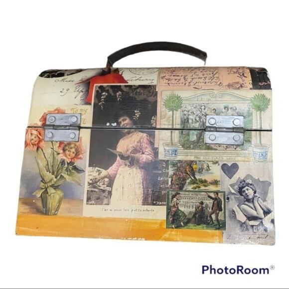 Decorative Postage Vintage-Style Collage Domed Storage Box Handle & Latch - Picture 6 of 10
